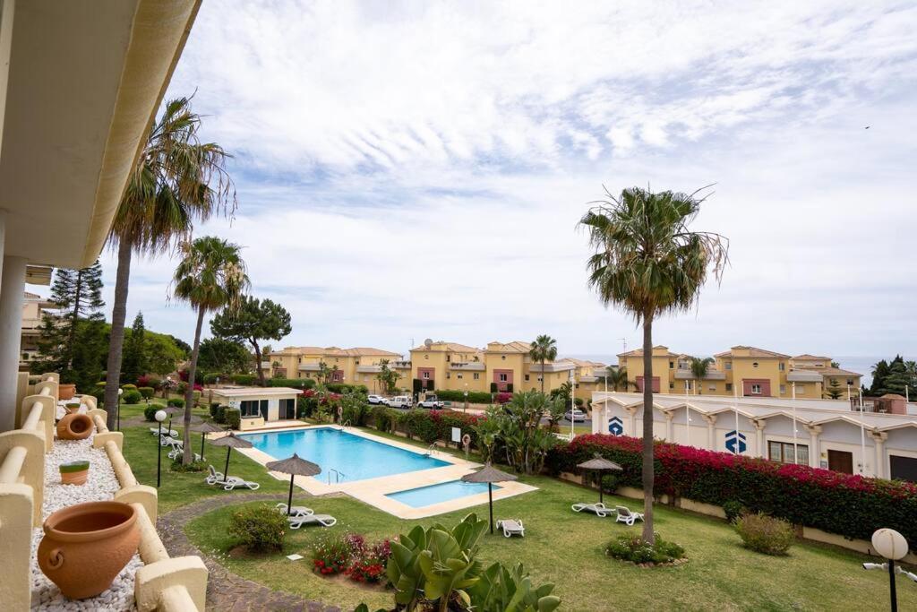 Ferienwohnung Seaview And Big Terrace Cabopino Marbella Exterior foto