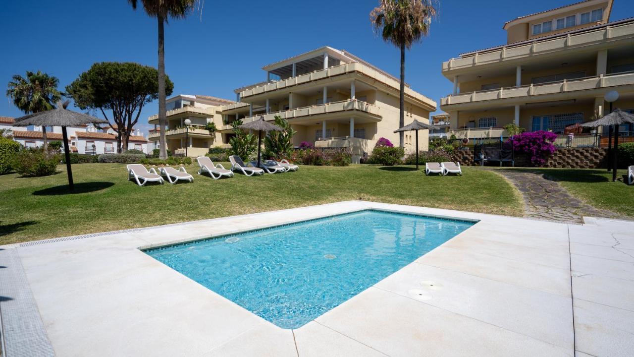 Ferienwohnung Seaview And Big Terrace Cabopino Marbella Exterior foto